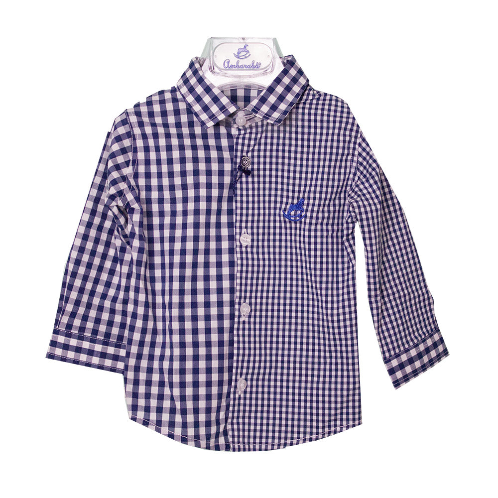 Questa camicia a quadretti è perfetta per completare il guardaroba dei più piccoli con stile e co...