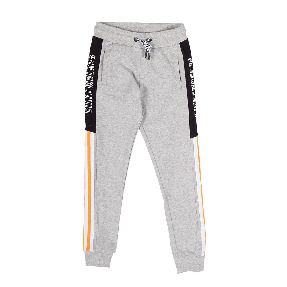 Questo pantalone felpa sportivo è la scelta perfetta per i bambini sempre in movimento. Il design...