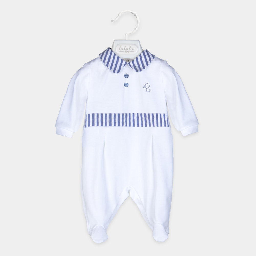 
Jumpsuit von Lalalù Childrenswear inea, aus Pique, mit Hemdkragen und aufgesetzten Knöpfen auf d...