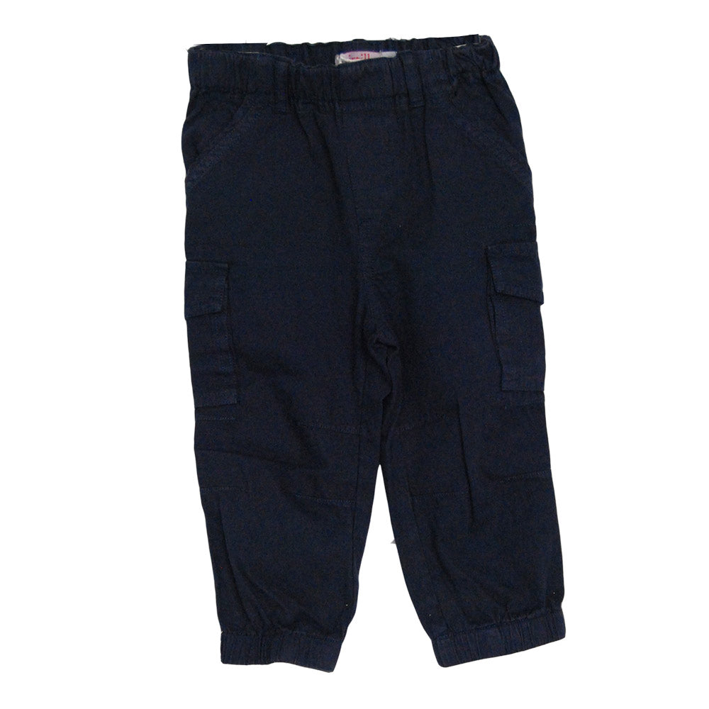 Pantalon de la ligne vêtements enfant Miritllo. Uni avec poches sur les côtés et taille élastique...