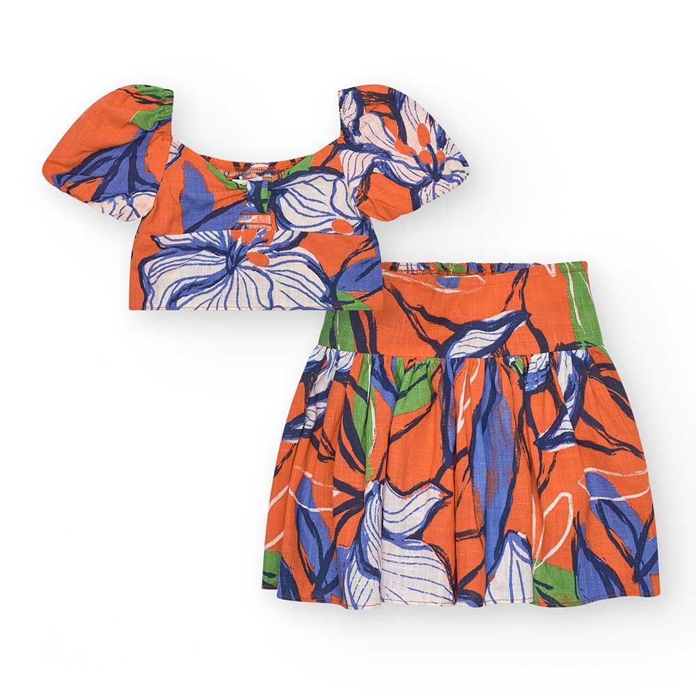 Two-piece set from the Nath Kids Girls' Clothing Line, featuring wide shorts and a butterfly top ...
