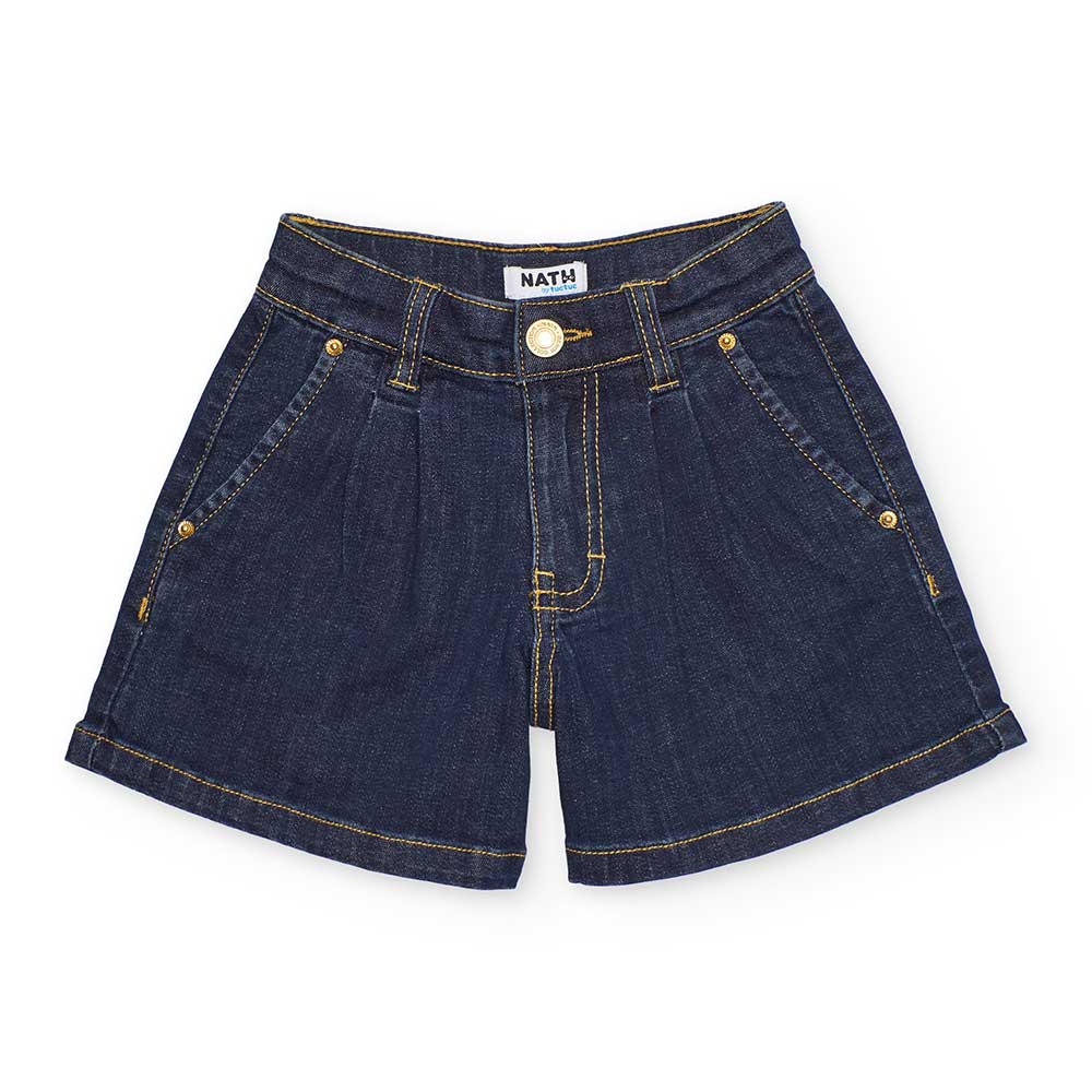 Scopri i fantastici bermuda denim Tania di Nath Kids, pensati per la primavera e l'estate. Realiz...