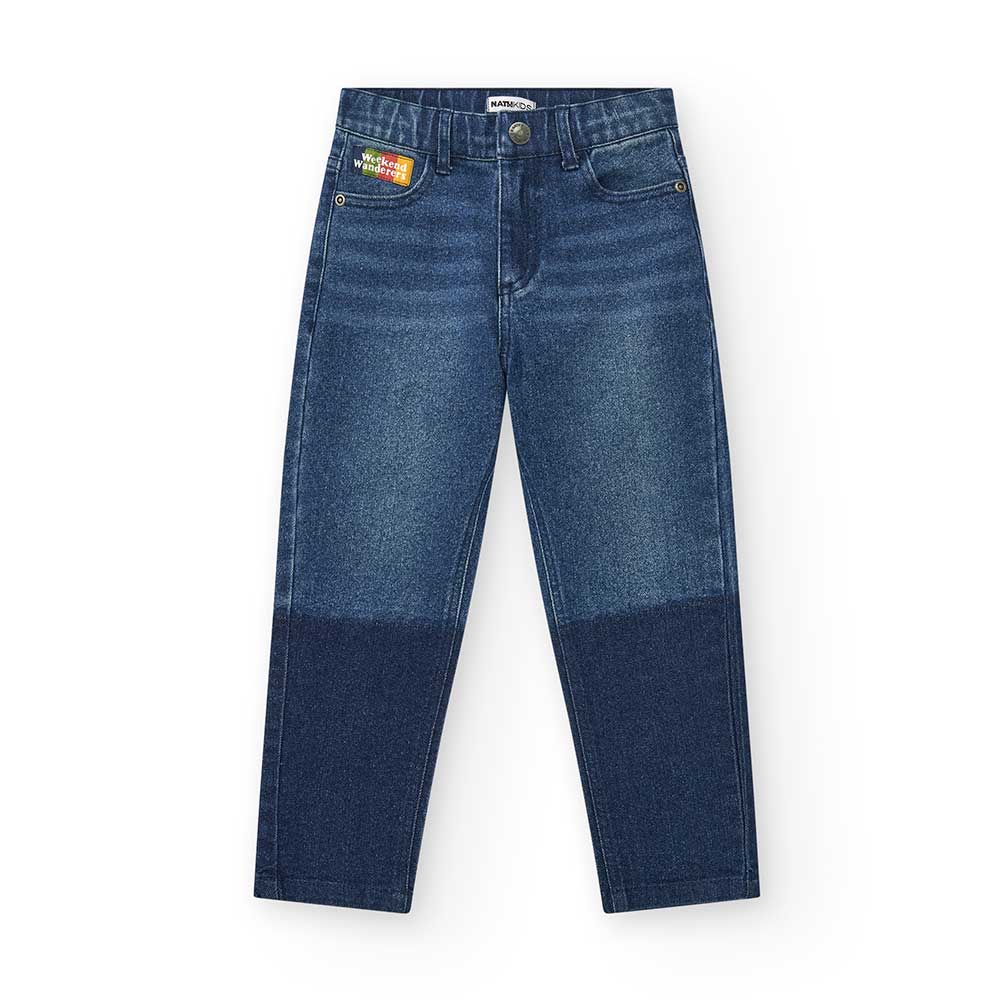 Il pantalone jeans denim NATH KIDS è perfetto per accompagnare i bambini nelle loro avventure quo...