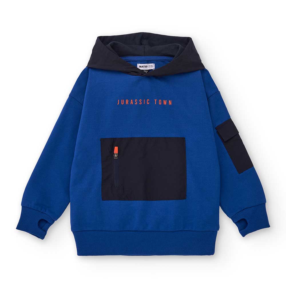 Scopri la felpa con cappuccio NATH KIDS, pensata per offrire comfort e stile ai tuoi bambini nell...