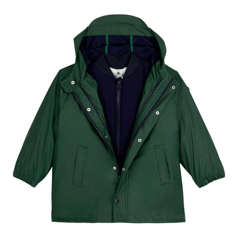 Giacca impermeabile verde con interno bicolore e cappuccio per bambini.