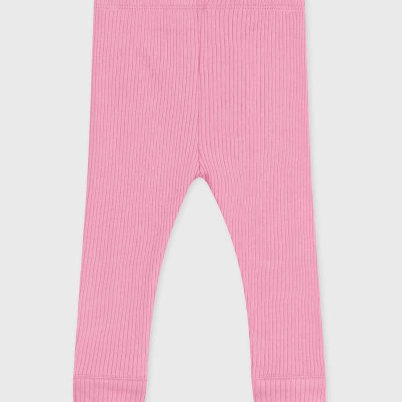 
Leggings from the Petit Bateau Girls' Clothing Line with alternating ribbing, a structured fabri...