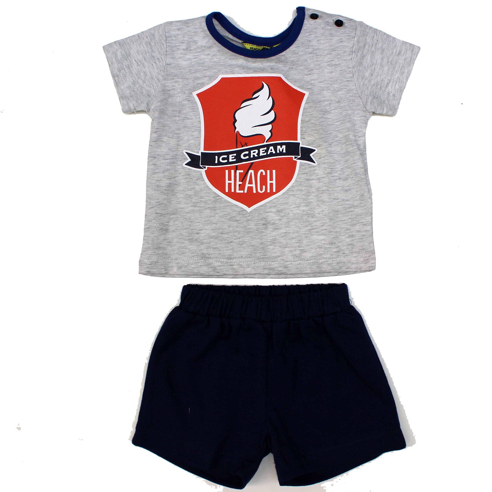 Complet deux pièces de la ligne vêtements enfant Silvian Heach composé d'un short en jersey de co...