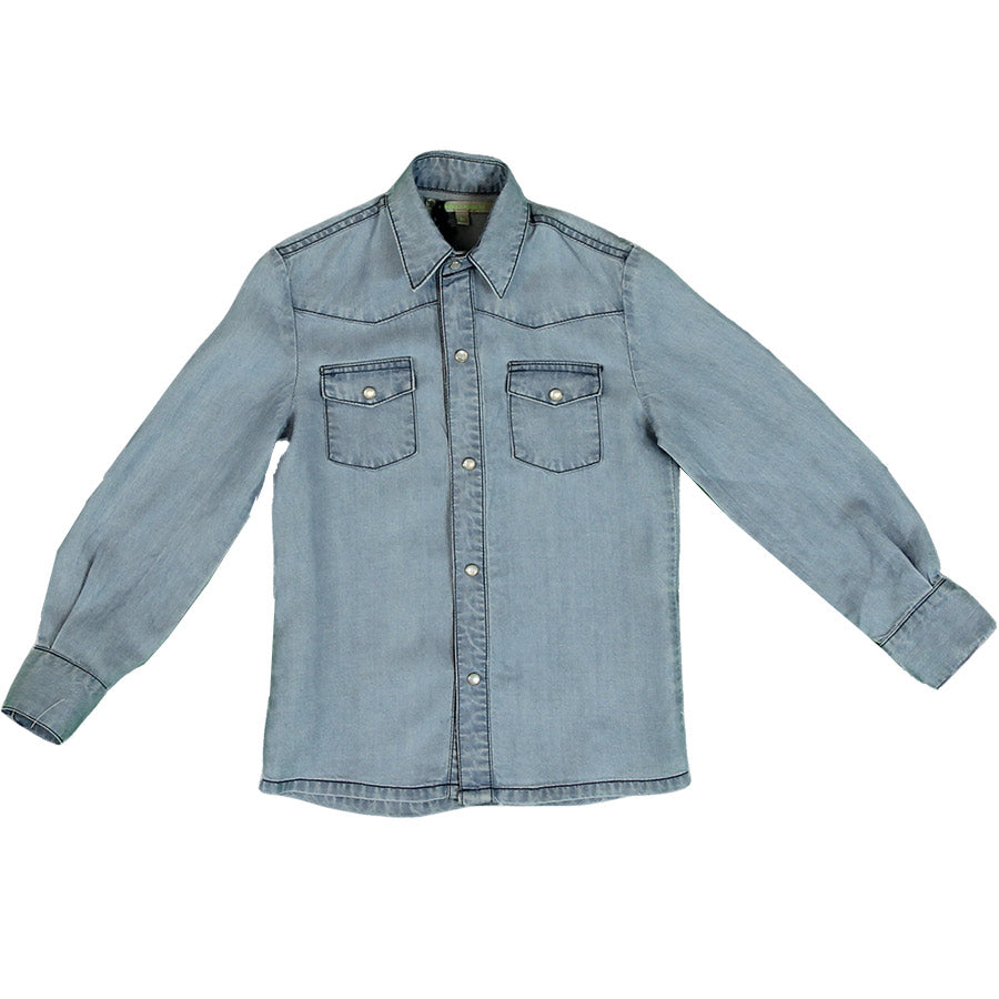 
  Camicia di jeans della linea abbigliamento bambino Silvian Heach Kids, taglio sportivo
  con t...