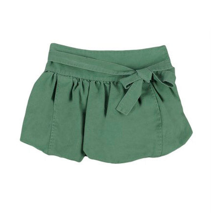 Jupe boule de la ligne vêtements fille Silvian Heach avec découpe sur les hanches et ceinture en ...