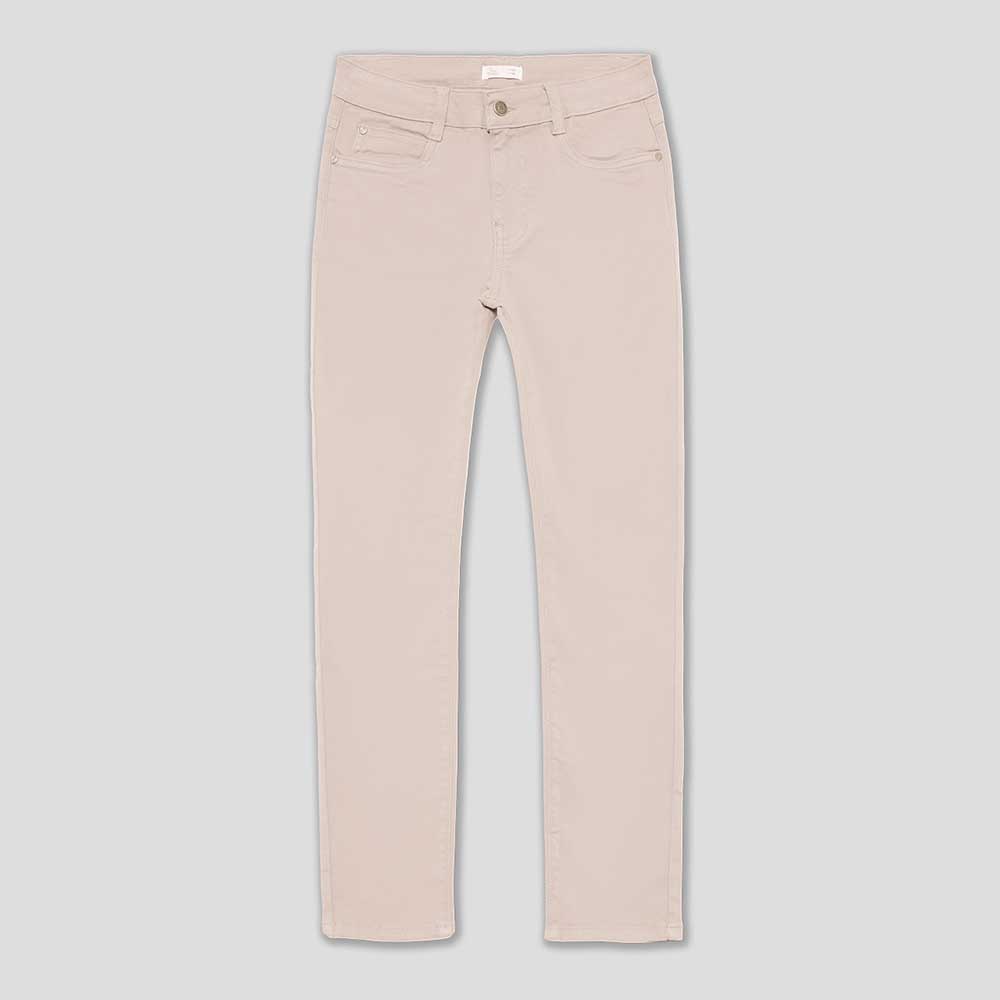 Questi pantaloni slim fit sono perfetti per accompagnare i tuoi piccoli in ogni avventura quotidi...