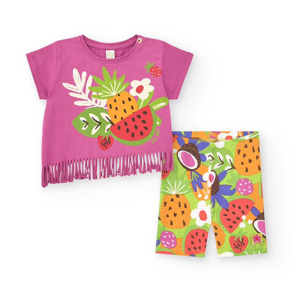 Scopri il completo formato da t-shirt a maniche corte con dettagli frangiati e leggings colorati,...