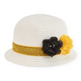 Cappello bianco con decorazioni floreali e fascia glitterata