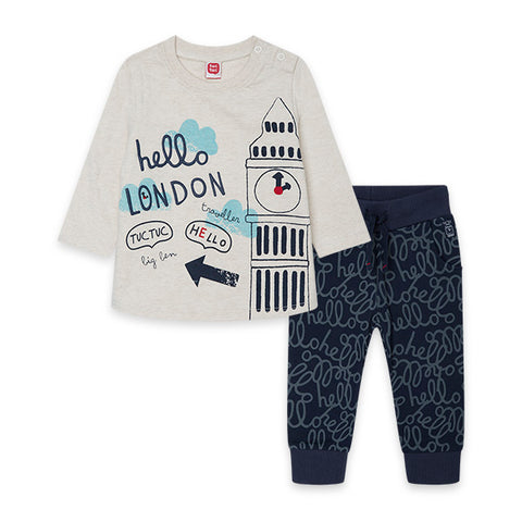 T-SHIRT JERSEY ET PANTALON EN MOLLETON