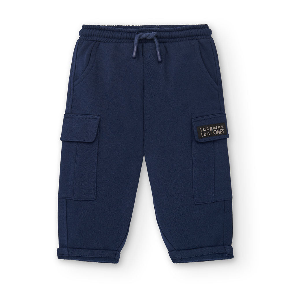 Scopri il comfort unico dei pantaloni felpa Tuc Tuc, perfetti per il tuo bambino durante le fresc...
