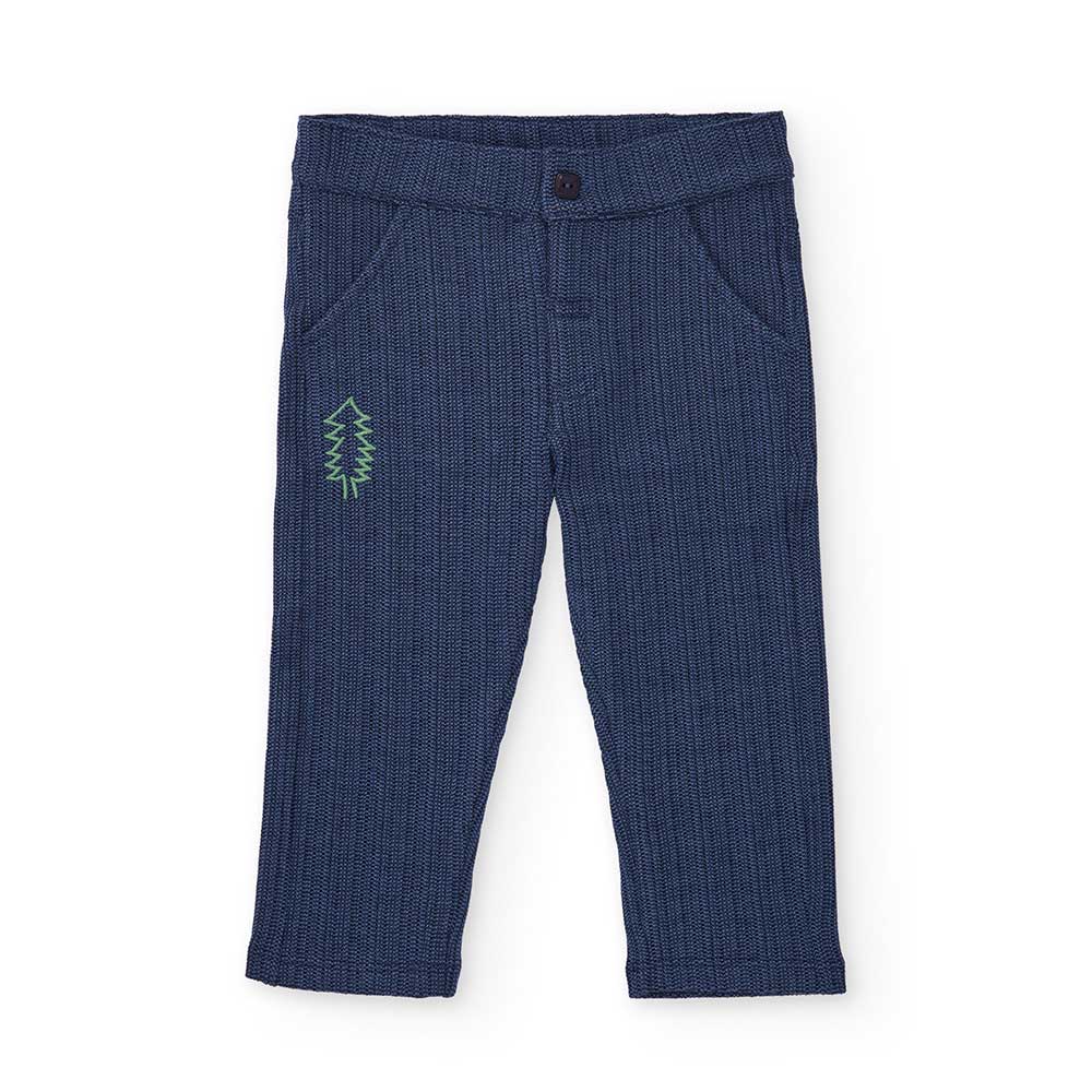 Scopri i pantaloni della linea Tuc Tuc, pensati per offrire comfort e stile al tuo bambino durant...