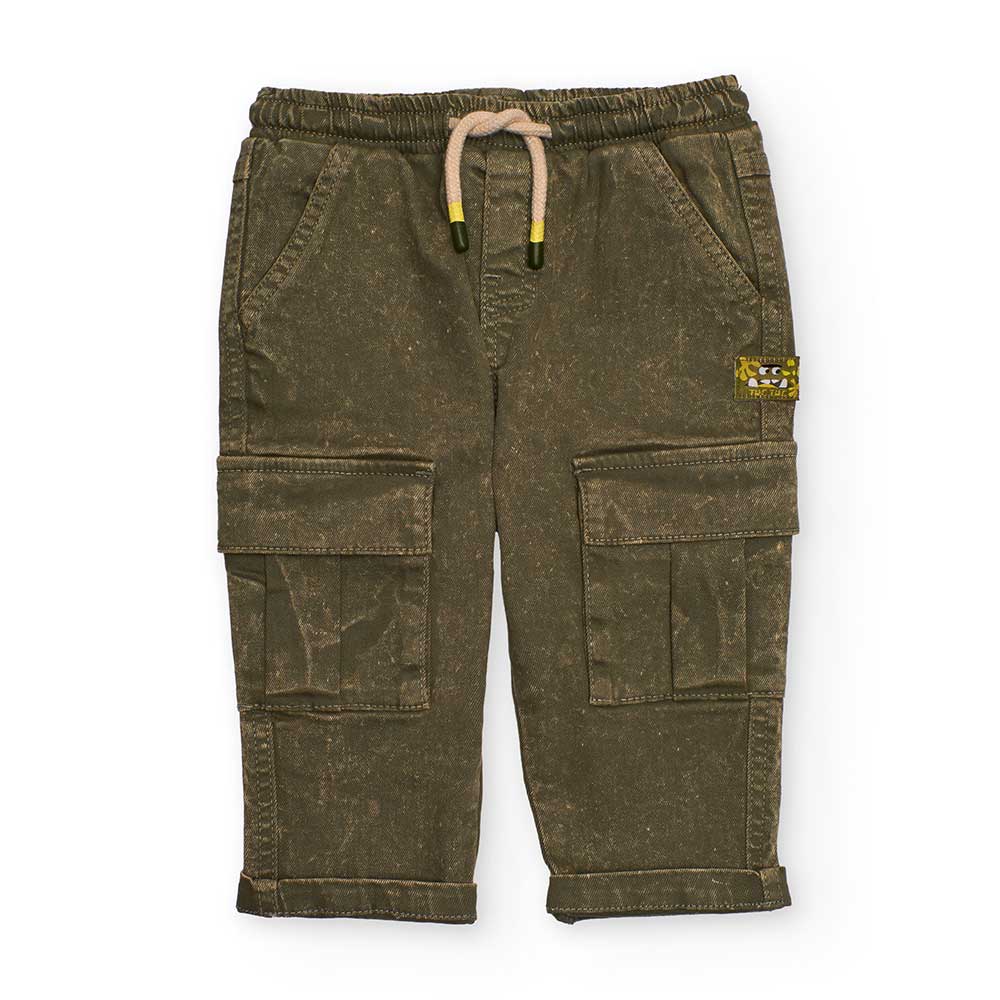 Scopri i nuovi pantaloni cargo della linea Tuc Tuc, pensati per il tuo piccolo! Questo capo è ide...