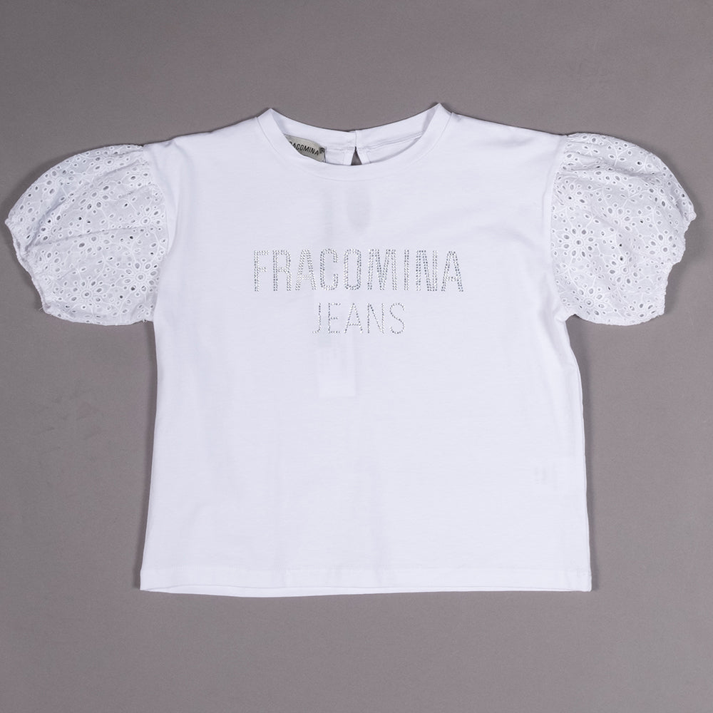 
Maglietta della Linea Abbigliamento Bambina Fracomina, con manichine in pizzo sangallo, e applic...
