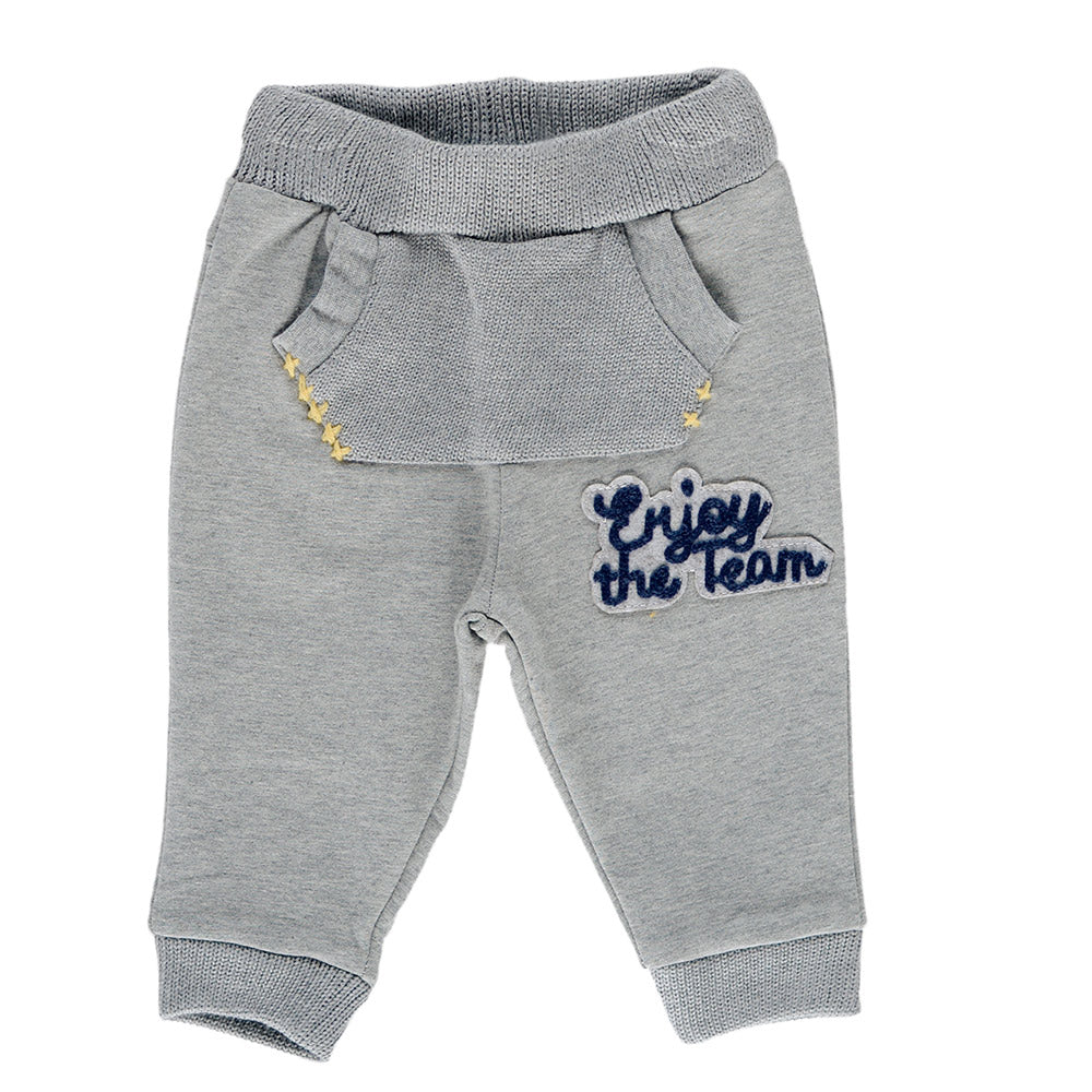 
  Pantalone in felpa della linea abbigliamento bambino Silvian Heach Kids con tasca
  unica sul ...